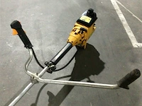 Partner b325 benzine bosmaaier - afbeelding 3 van  4