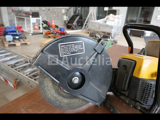 Partner k 65 benzine kettingzaag - afbeelding 3 van  7