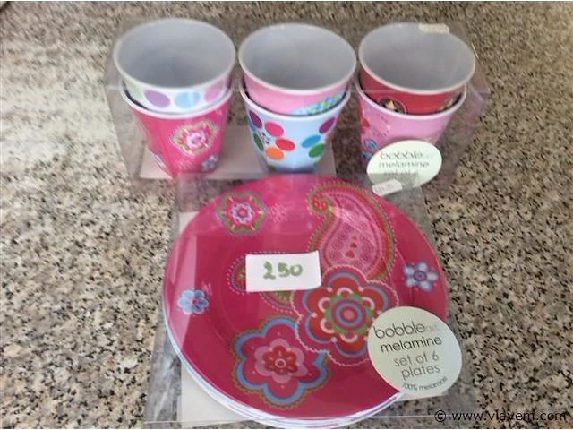 Party borden en bekers melamine - afbeelding 1 van  2
