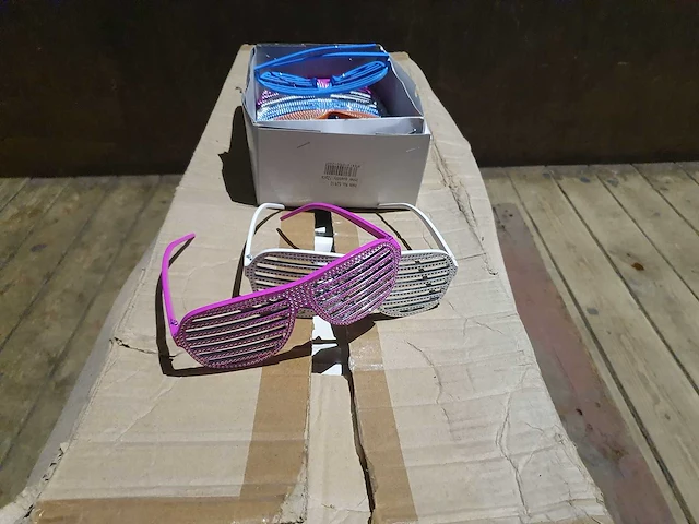 Party gadgets - afbeelding 10 van  16