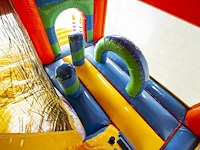 Party jump - afbeelding 4 van  9