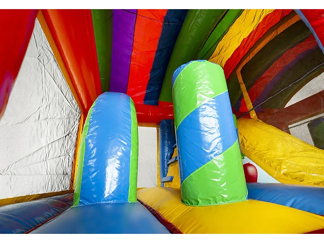 Party jump - afbeelding 6 van  9
