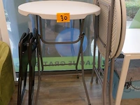 Party tafels + klapstoelen - afbeelding 1 van  3