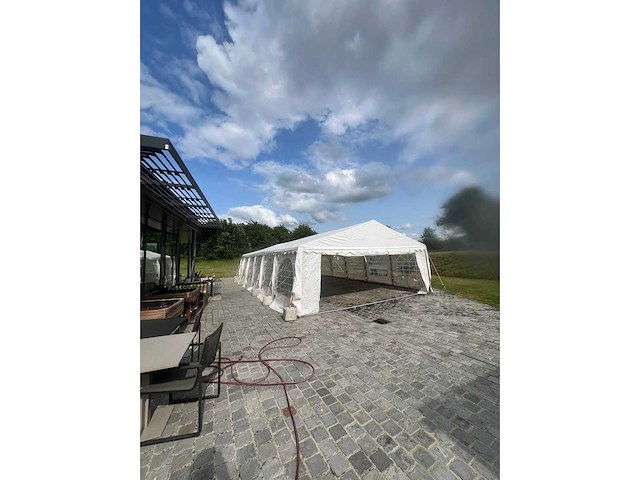 Partytent (6x12m) - afbeelding 1 van  1