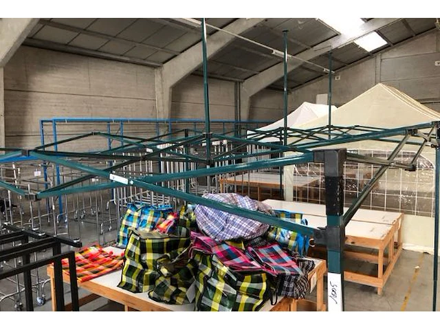 Partytent - afbeelding 4 van  5