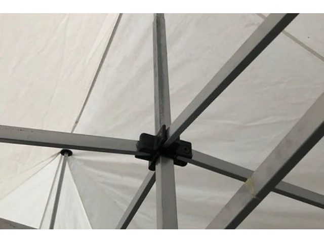 Partytent - afbeelding 4 van  5