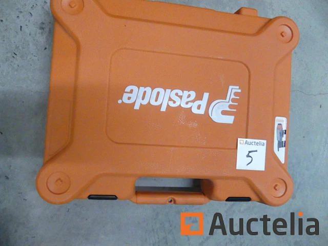 Paslode compressor & spijkermachine - afbeelding 7 van  7