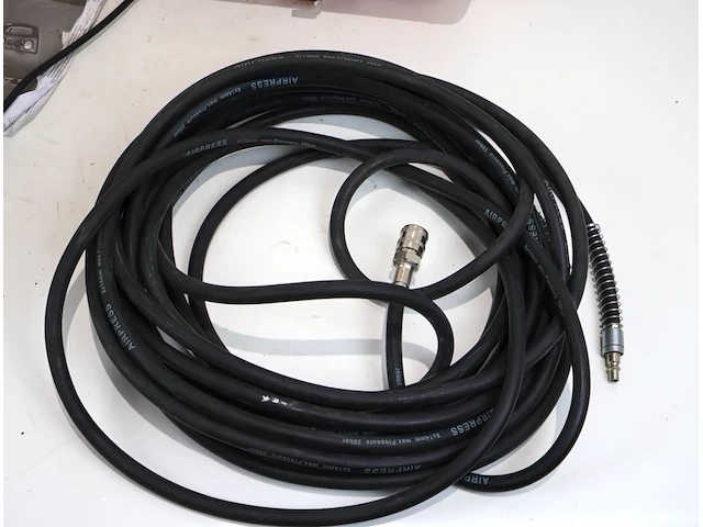 Paslode compressor - afbeelding 7 van  7