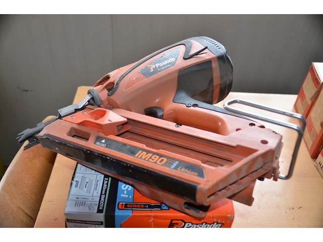 Paslode im90ci schiethamer - afbeelding 2 van  4