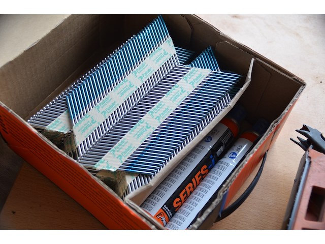 Paslode im90ci schiethamer - afbeelding 4 van  4