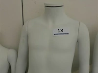 Paspop kind h 115 - afbeelding 2 van  2