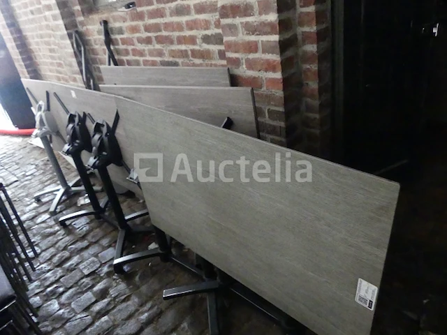 Patio tafels - afbeelding 1 van  6