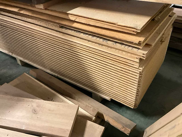 Pavatex diverse multiplex platen - afbeelding 10 van  10