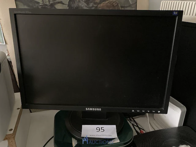 Pc a open - afbeelding 1 van  3
