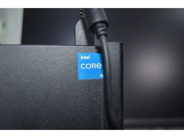 Pc bestaande uit centrale eenheid lenovo think center 12ln , monitor dell flat panel p2722he (4,19) - afbeelding 5 van  7