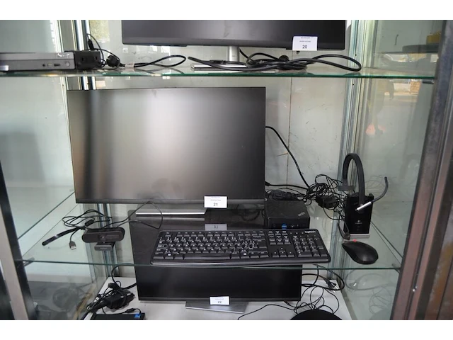 Pc bestaande uit centrale eenheid msi intel wi-fi ge , monitor dell flat panel p2722he , toetsenbord logitech , muis lenovo, headset logitech a-00058 , camera jolly comb h606 (5,6,7,14,17,20) - afbeelding 1 van  9