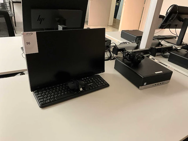 Pc configuratie - afbeelding 2 van  8