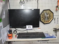 Pc dell compl met tft scherm philips zonder voet, klavier en muis, paswoord niet gekend