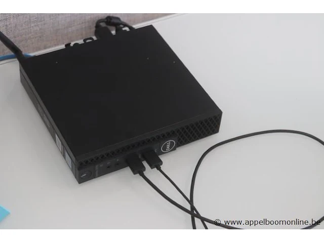 Pc dell, optiplex 3070, paswoord niet gekend, met 2 tft-schermen samsung op gemeenschappelijke voet - afbeelding 2 van  3