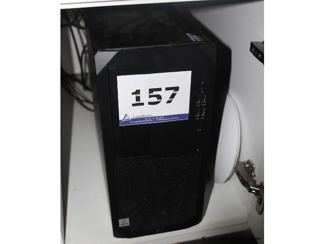 Pc hp core i8 compleet met 2 tft-schermen hp, klaiver en muis - afbeelding 1 van  2