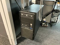 Pc opstelling coolermaster/aoc - afbeelding 2 van  5