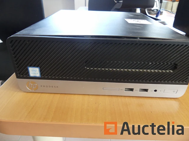 Pc, scherm, fax - afbeelding 1 van  9
