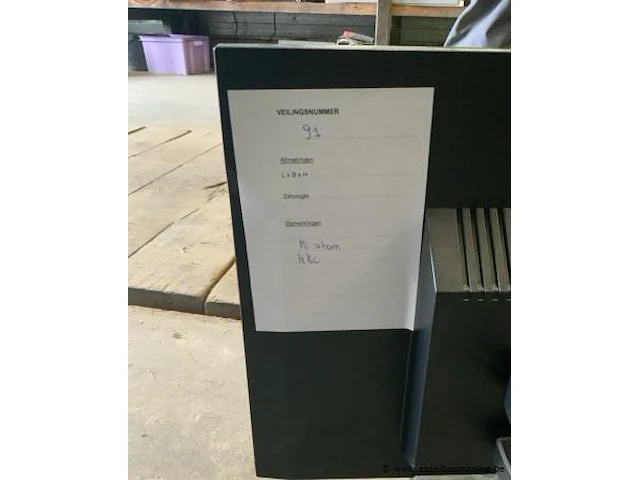 Pc-scherm hkc, 21 inch, werking niet gekend - afbeelding 2 van  2