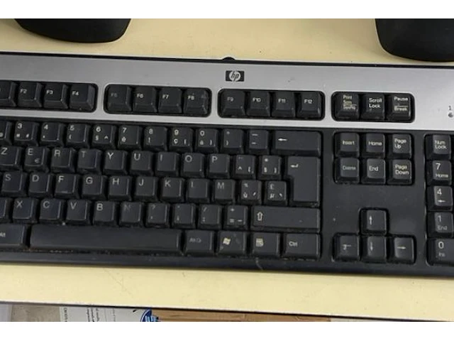 Pc - afbeelding 4 van  7