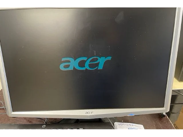 Pc - afbeelding 11 van  12
