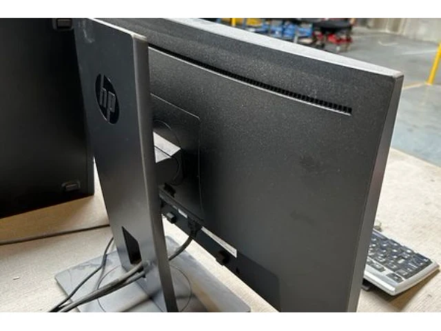 Pc - afbeelding 4 van  6