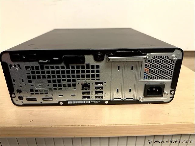 Pc - afbeelding 2 van  2