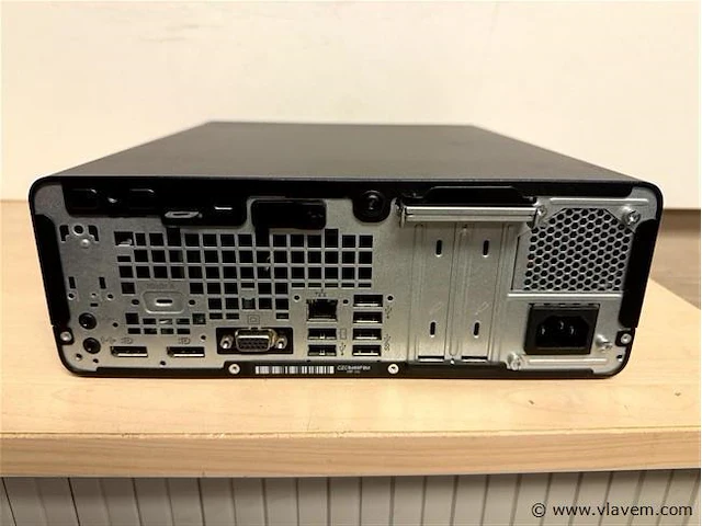 Pc - afbeelding 2 van  2