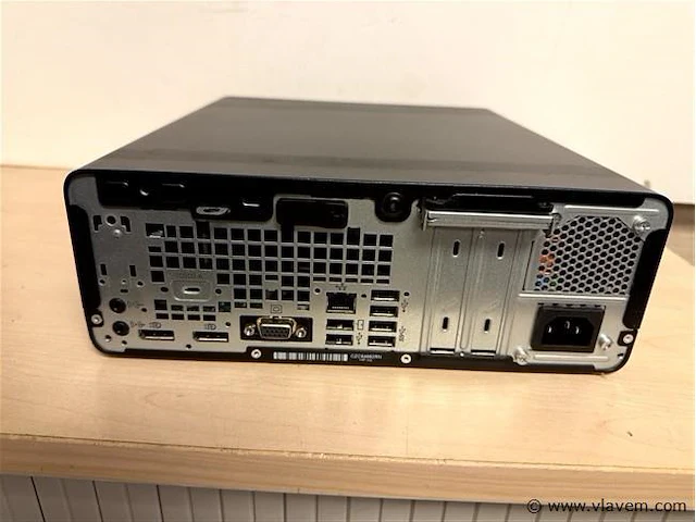 Pc - afbeelding 2 van  2