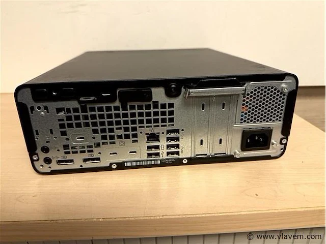 Pc - afbeelding 2 van  2
