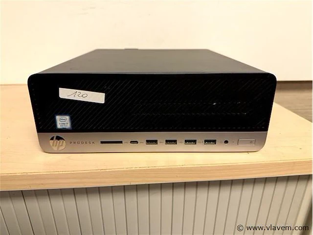 Pc - afbeelding 1 van  2