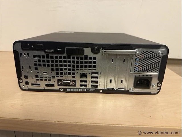 Pc - afbeelding 2 van  2