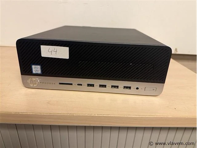 Pc - afbeelding 1 van  2