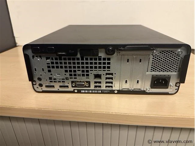 Pc - afbeelding 2 van  2