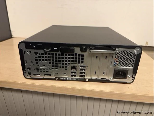 Pc - afbeelding 2 van  2