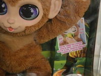 Peanut the play monkey - afbeelding 4 van  4
