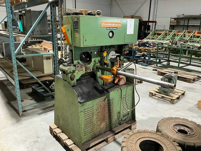 Peddinghaus 28/40h pons- en knipmachine - afbeelding 1 van  12