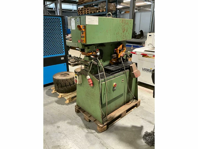Peddinghaus 28/40h pons- en knipmachine - afbeelding 6 van  12