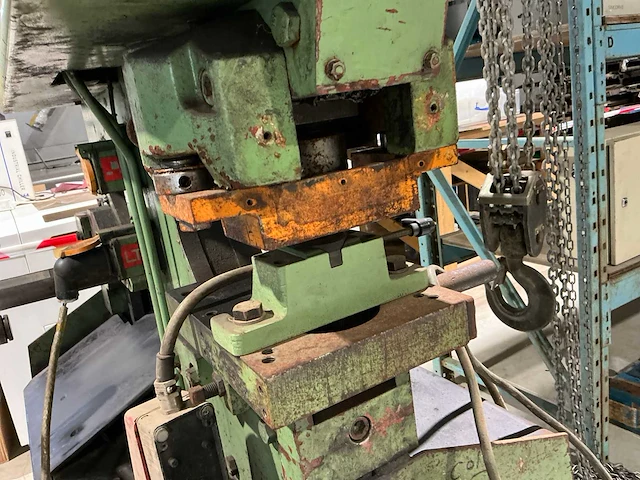 Peddinghaus 28/40h pons- en knipmachine - afbeelding 9 van  12
