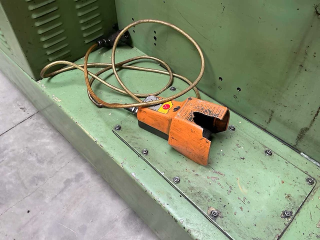 Peddinghaus hydraulic 1400n ponsmachine - afbeelding 7 van  9