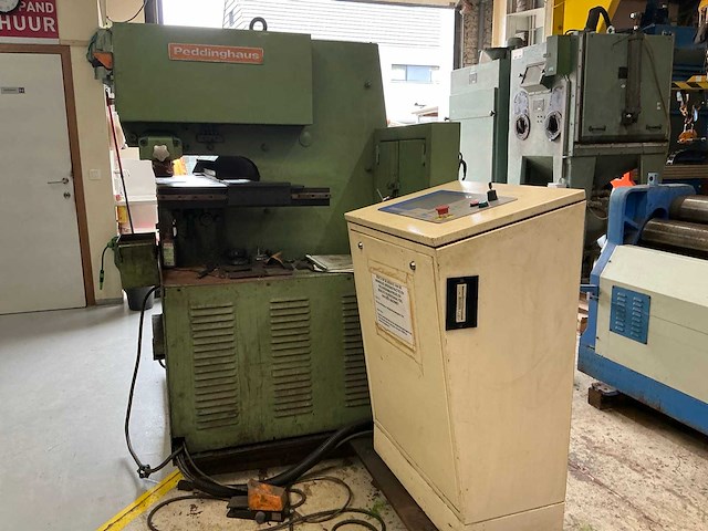 Peddinghaus hydraulic 40 ponsmachine - afbeelding 8 van  12