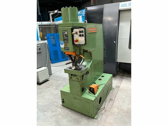 Peddinghaus hydraulic 800 ponsmachine - afbeelding 7 van  11
