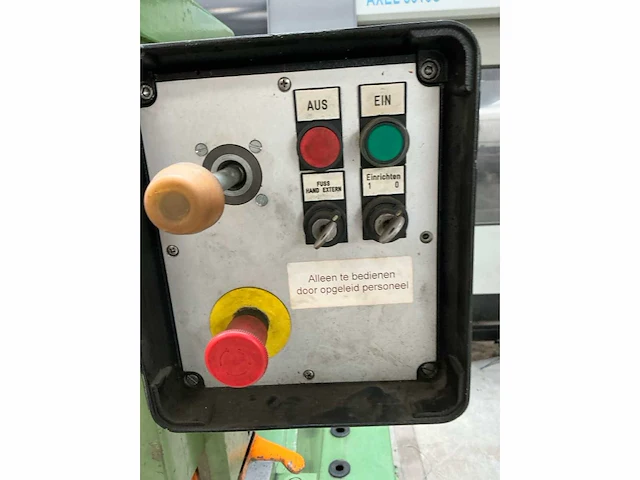 Peddinghaus hydraulic 800 ponsmachine - afbeelding 10 van  11