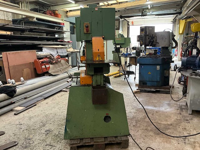 Peddinghaus peddimax 601 pons- en knipmachine - afbeelding 7 van  12