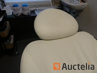 Pedicure zetel en lichaamsverzorging, ontlasting verschillend producten - afbeelding 2 van  14