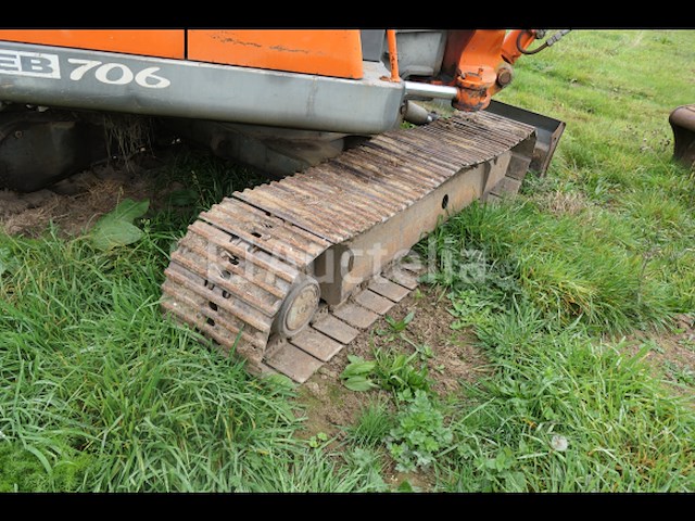 Pel-job eb706 rupsgraafmachine - afbeelding 7 van  15